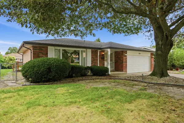 814 E 168th Street, South Holland, IL 60473