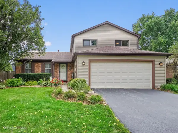 1061 Valley View Drive, Downers Grove, IL 60516