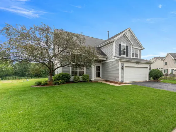 1256 Pennsbury Lane, Aurora, IL 60502