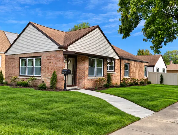 10059 S Spaulding Avenue, Evergreen Park, IL 60805