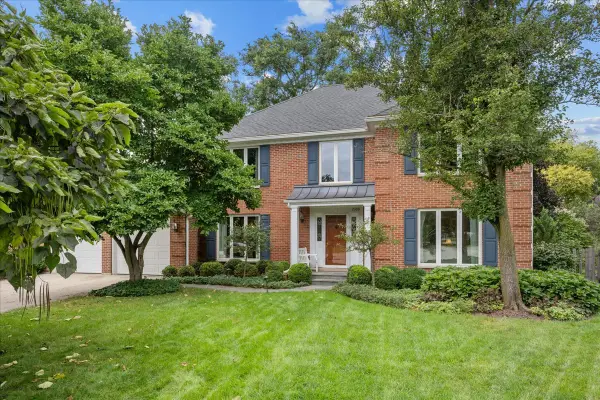 2308 Bianco Terrace, Glenview, IL 60025
