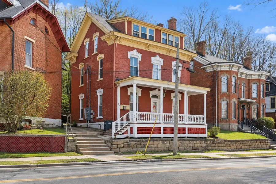306 W Locust Street, Dubuque, IA 52001 - #3
