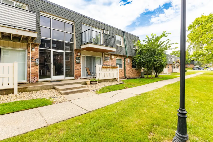 9994 S 84th Terrace #2-310, Palos Hills, IL 60465 - #2