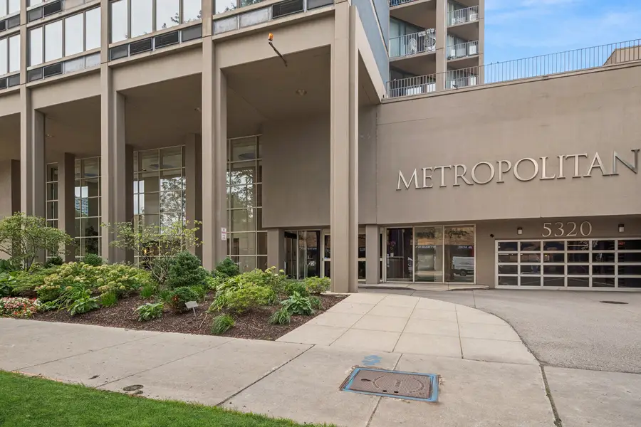 5320 N Sheridan Road #1307, Chicago, IL 60640 - #2