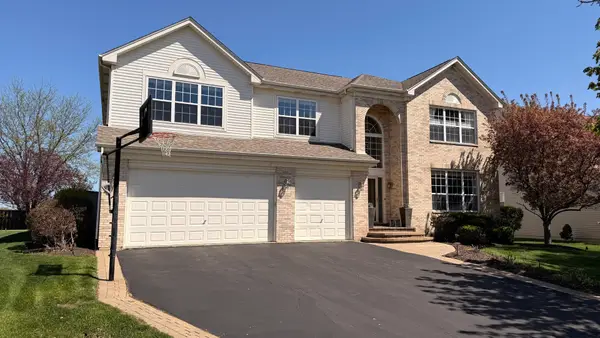6 Glenview Court, Bolingbrook, IL 60490