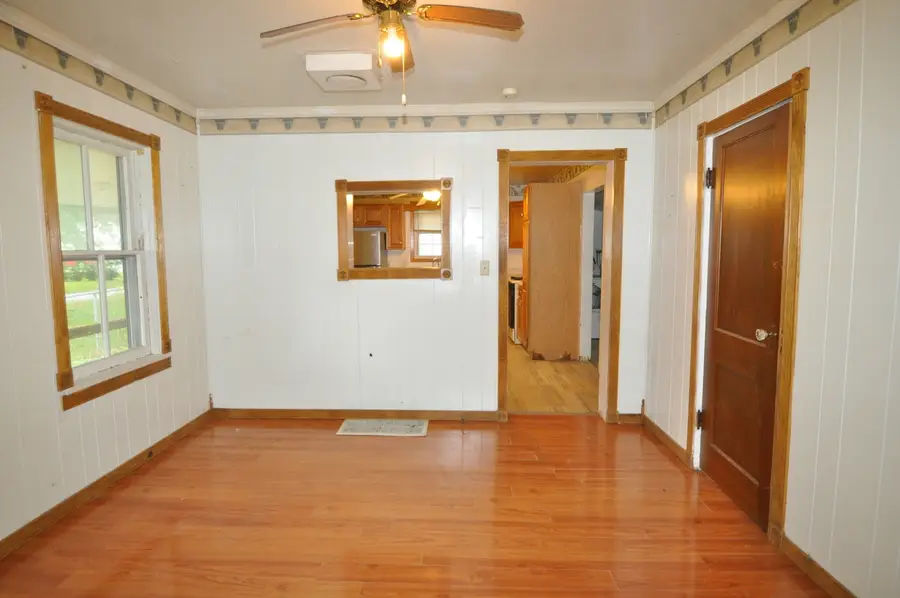 2520 4th Avenue, Moline, IL 61265 - #3