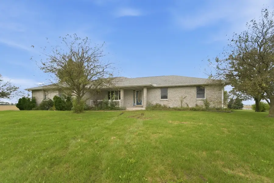 2035 S Berta Road, Braceville, IL 60407 - #2