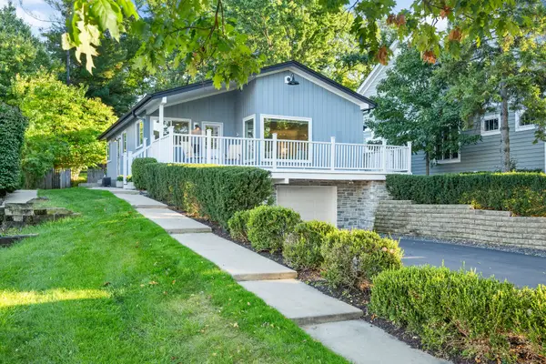 315 Park Avenue, Clarendon Hills, IL 60514