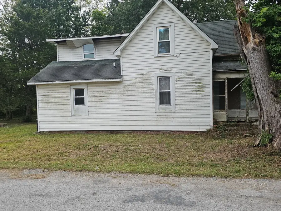 2100 Brownsville Road, Mount Vernon, IL 62864 - #2