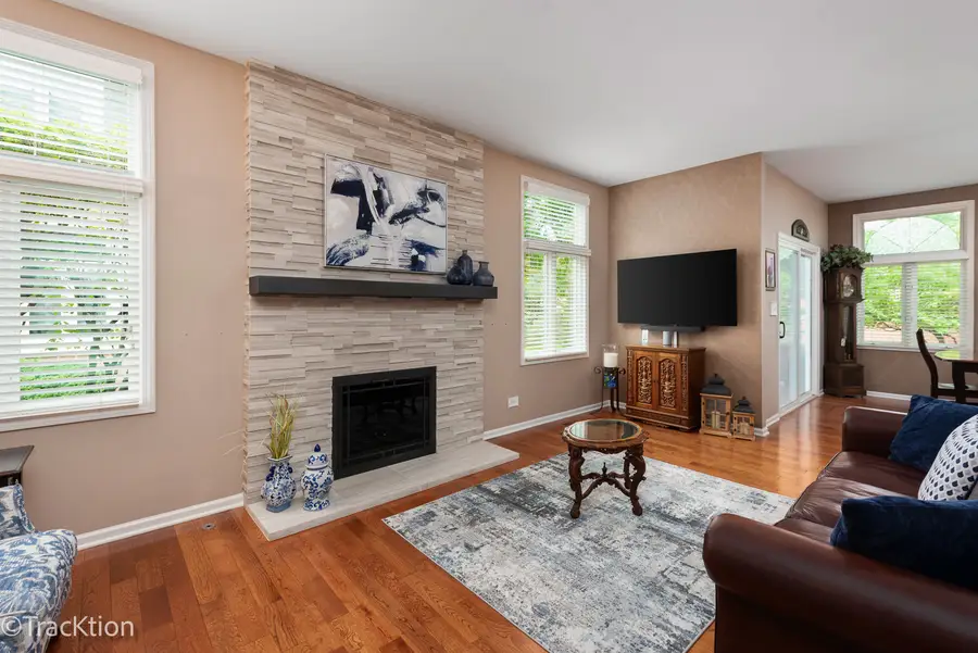 4 Mashie Court, Woodridge, IL 60517 - #3