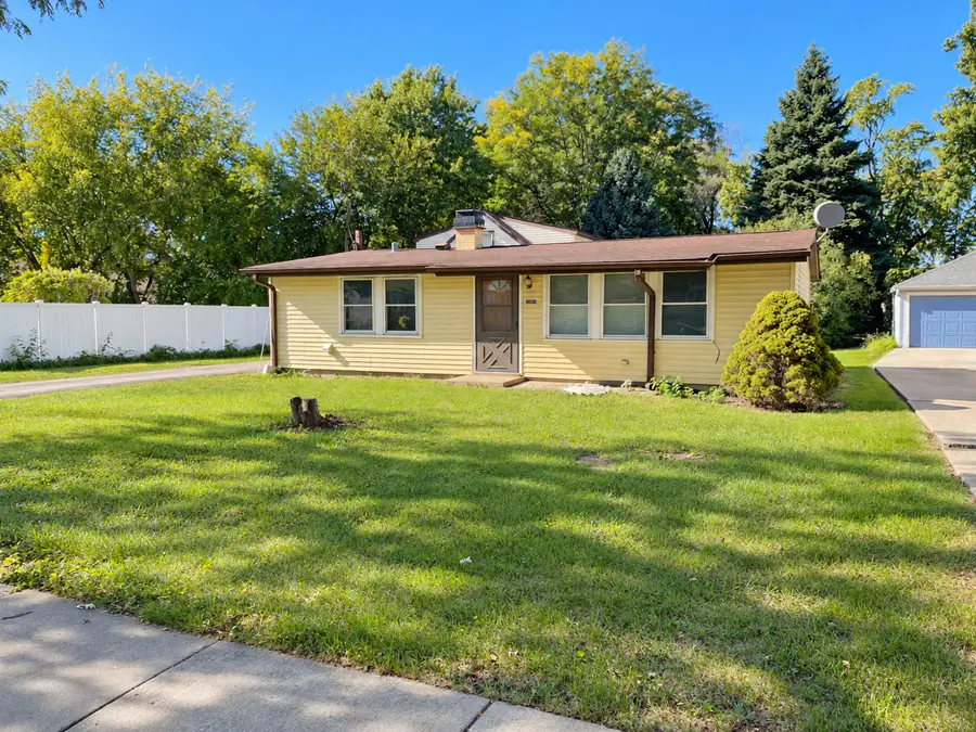 2086 Nimitz Drive, Des Plaines, IL 60018 - #2