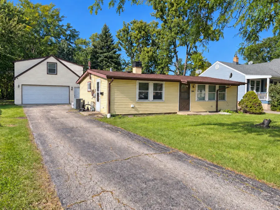 2086 Nimitz Drive, Des Plaines, IL 60018 - #3