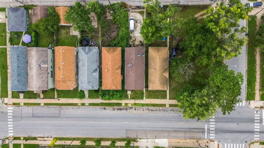 1008 W 115th Street, Chicago, IL 60643 - #2
