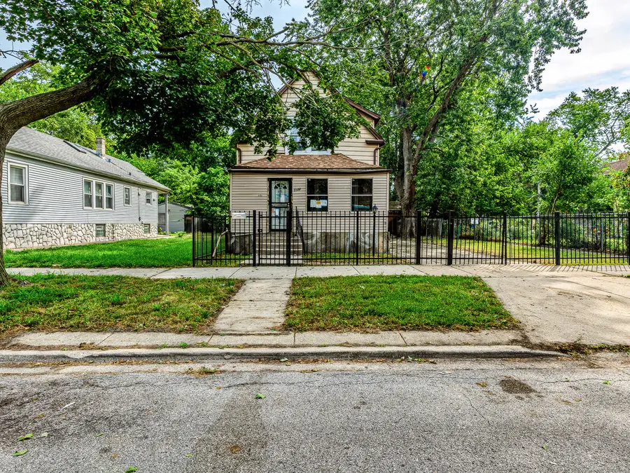 11723 S Stewart Avenue, Chicago, IL 60628 - #2