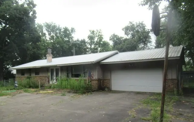 13090 River Road, Plano, IL 60545 - #2
