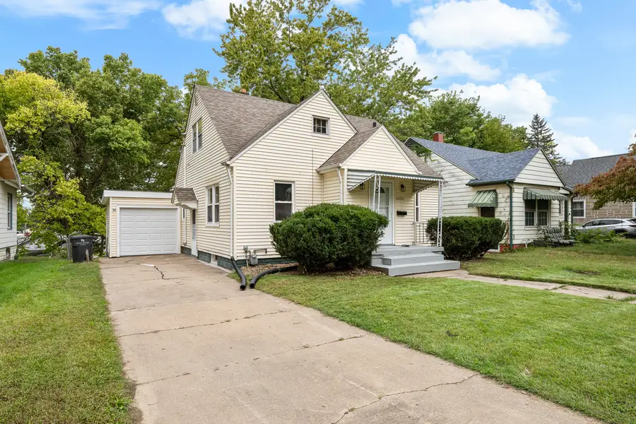 4308 12th Street, Rock Island, IL 60201 - #2
