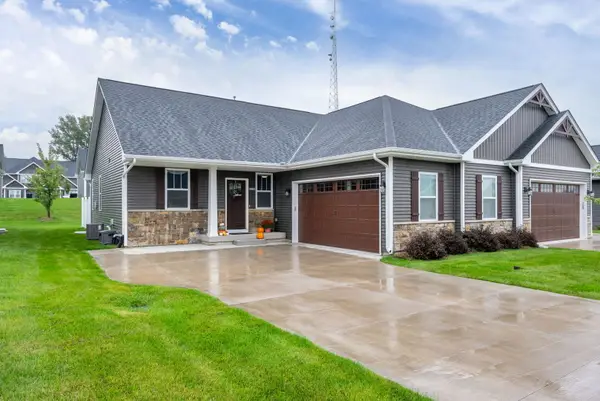 3090 Mary Leigh Drive, Bettendorf, IA 52722
