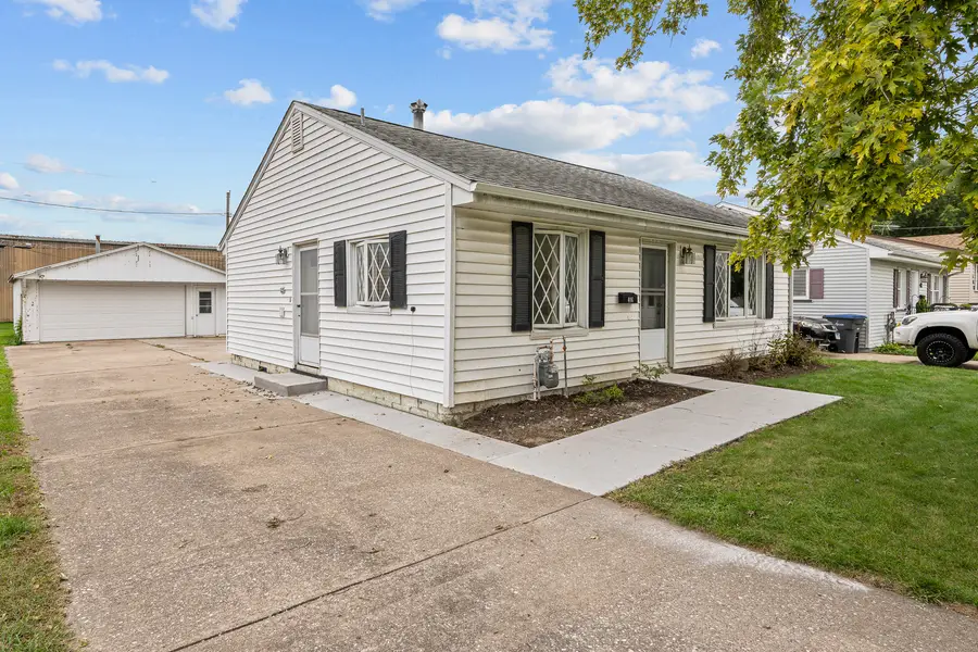 416 4th Street E, Milan, IL 61264 - #2