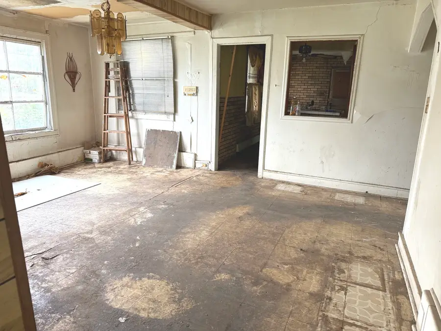 14630 Cooper Avenue, Dixmoor, IL 60426 - #2