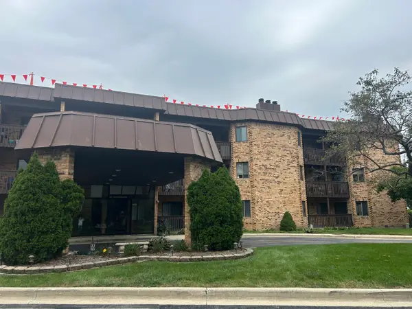 Address Withheld By Seller, Lisle, IL 60532