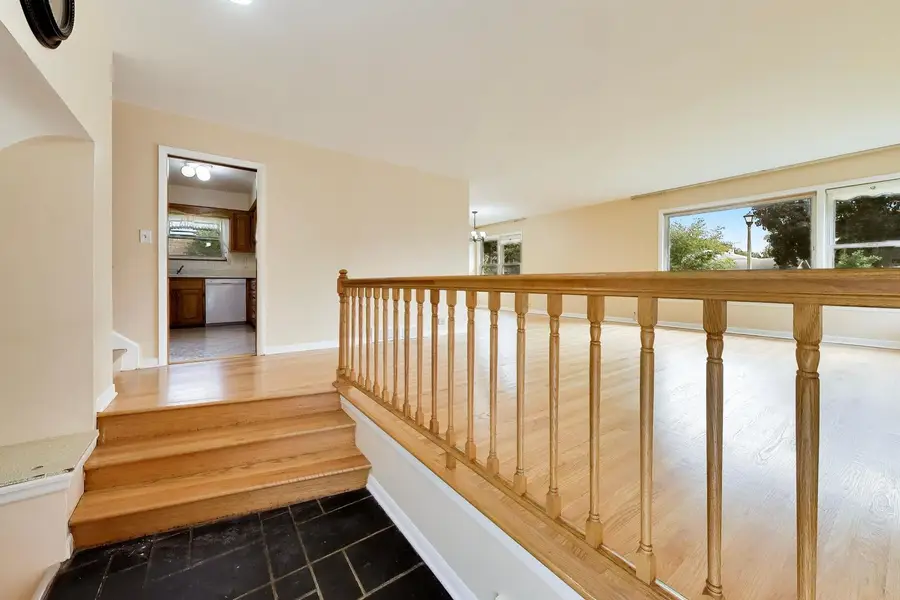 8022 Keeler Avenue, Skokie, IL 60076 - #3