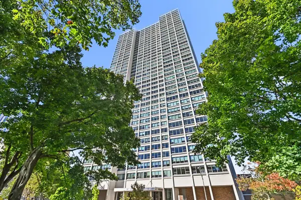 1700 E 56th Street #606, Chicago, IL 60637