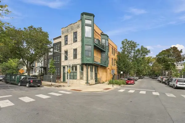 1500 W School Street #2, Chicago, IL 60657