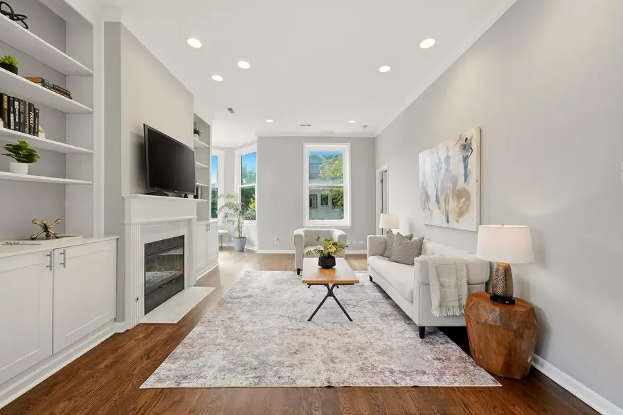 1500 W School Street #2, Chicago, IL 60657 - #2