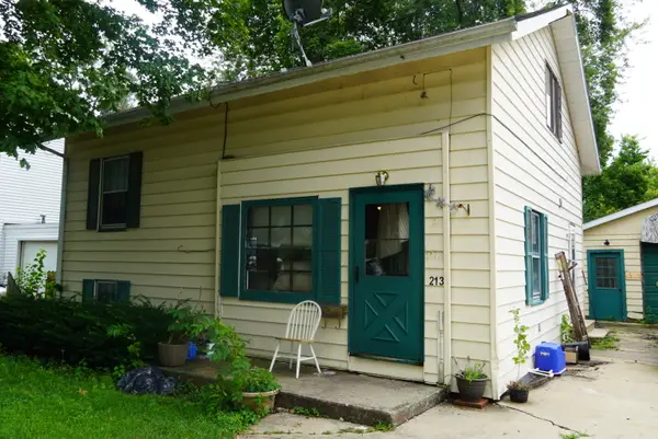 213 Linwood Avenue, Ottawa, IL 61350
