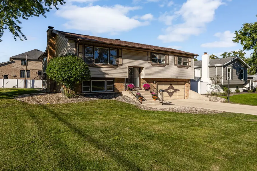 1138 Timber Lane, Darien, IL 60561 - #2
