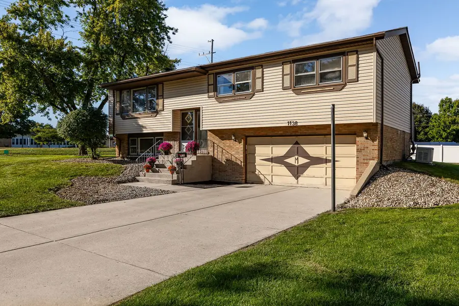 1138 Timber Lane, Darien, IL 60561 - #3