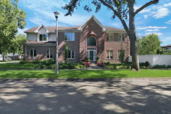 5153 Farwell Avenue, Skokie, IL 60077