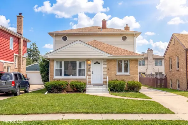 7408 W Argyle Street, Harwood Heights, IL 60706