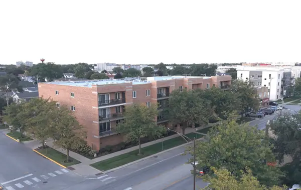 7414 W Irving Park Road #202, Norridge, IL 60706
