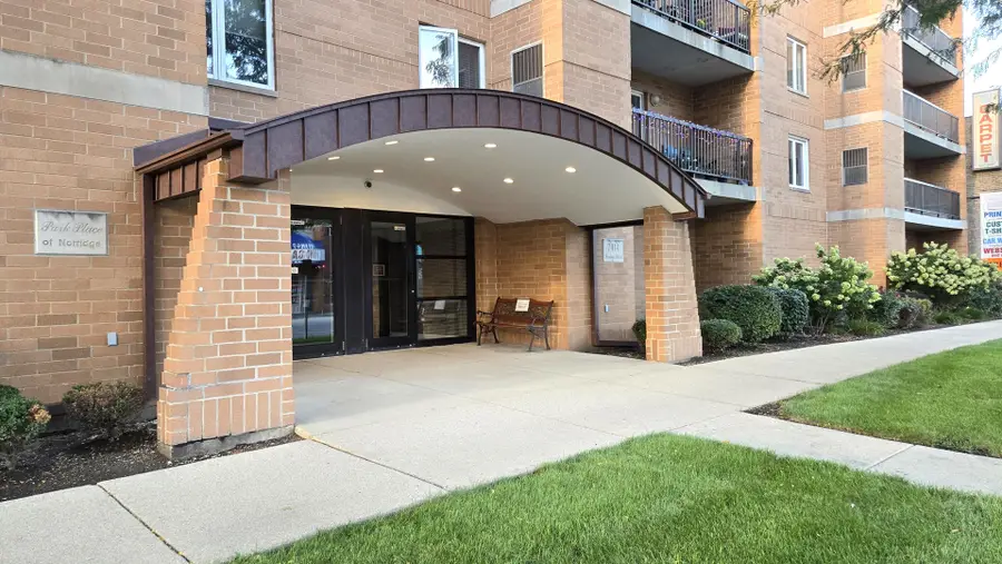 7414 W Irving Park Road #202, Norridge, IL 60706 - #2
