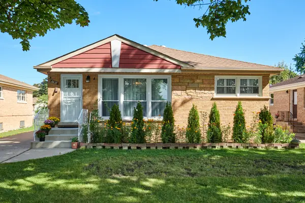 8835 National Avenue, Morton Grove, IL 60053
