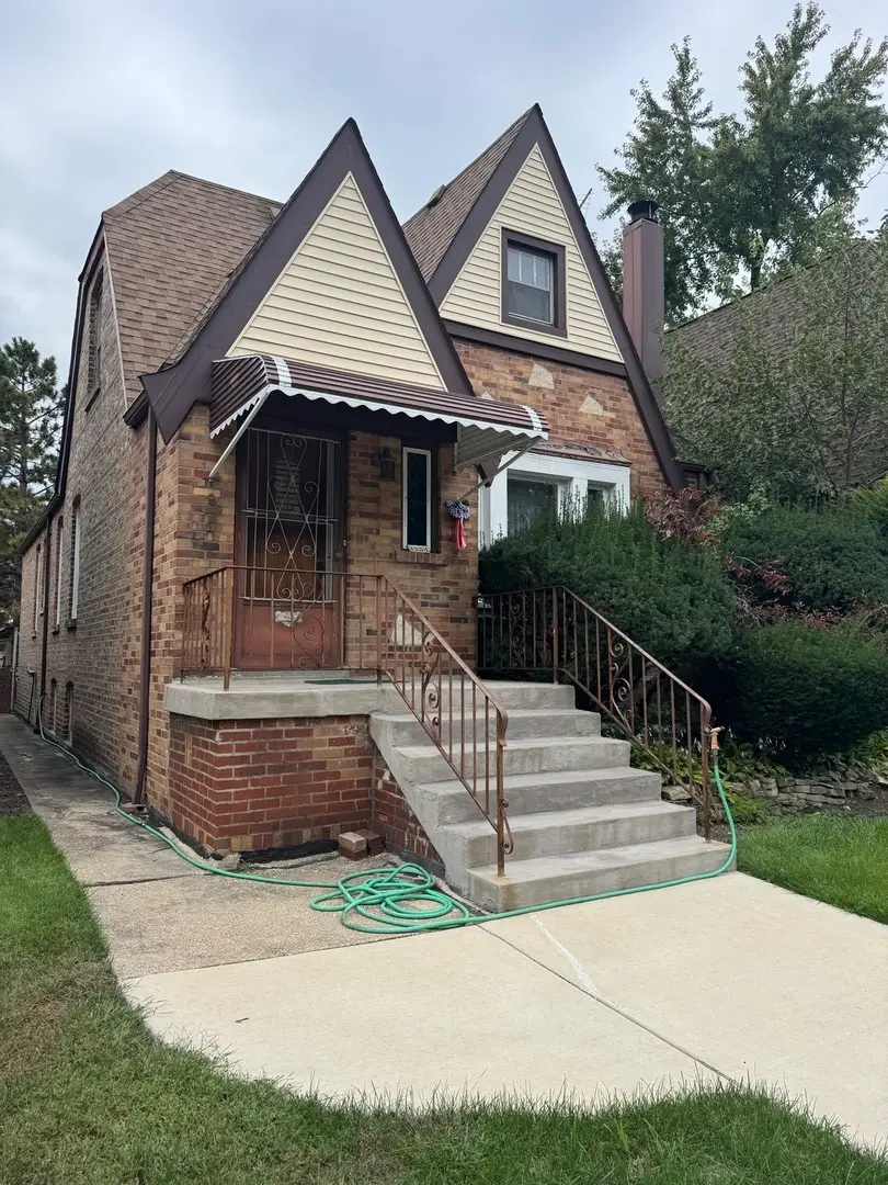 3254 N Oak Park Avenue, Chicago, IL 60634 - #1