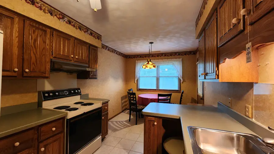 814 13th Avenue N #7C, Clinton, IA 52732 - #2