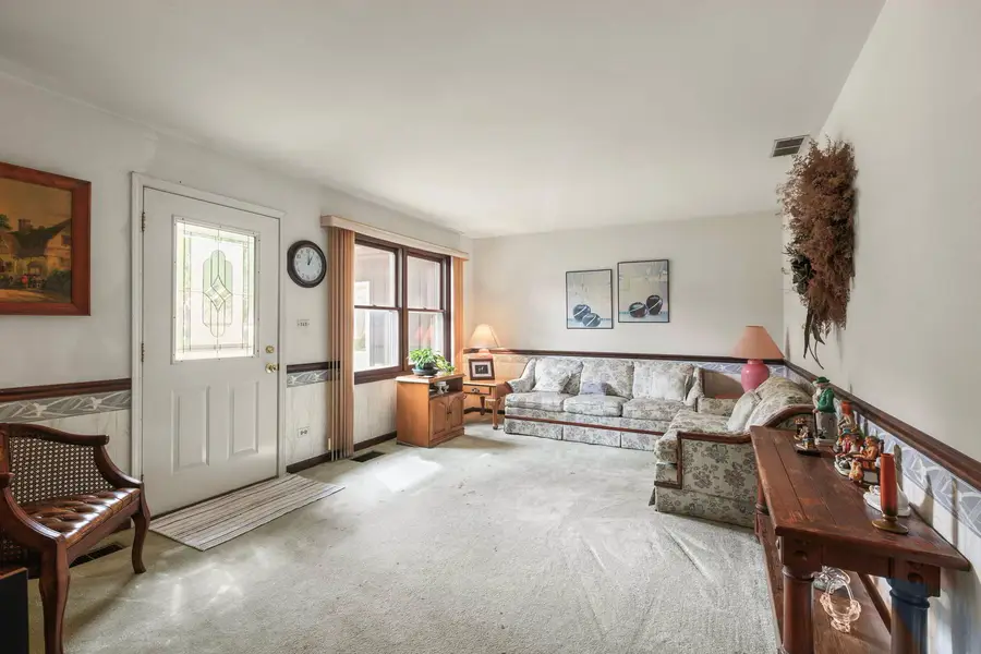 Address Withheld By Seller, Rolling Meadows, IL 60008 - #3