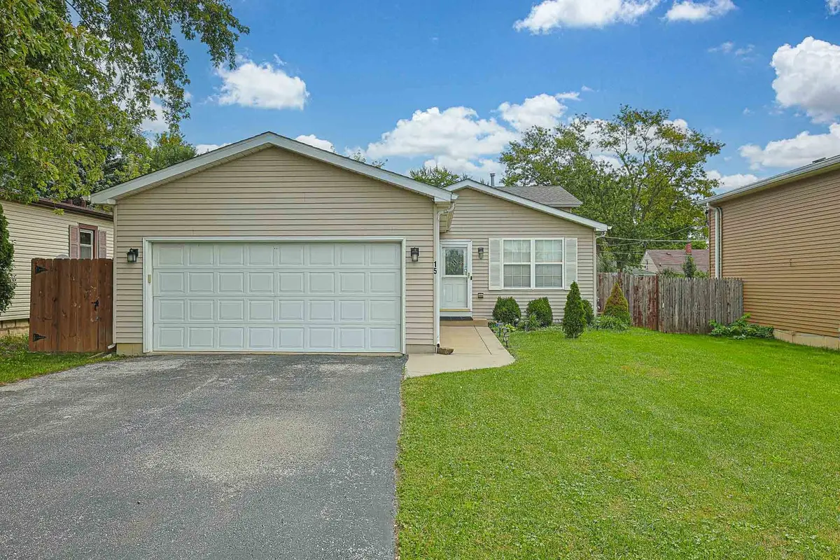 15 N Frolic Avenue, Waukegan, IL 60085 - #1