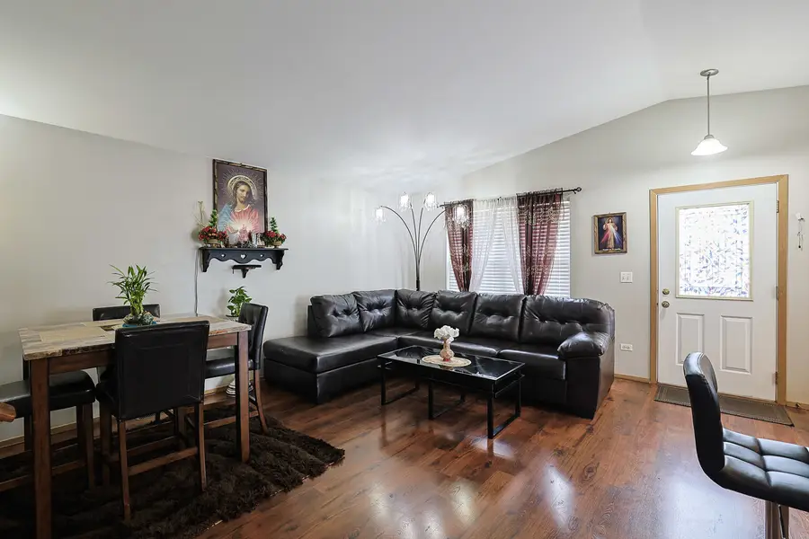 15 N Frolic Avenue, Waukegan, IL 60085 - #3