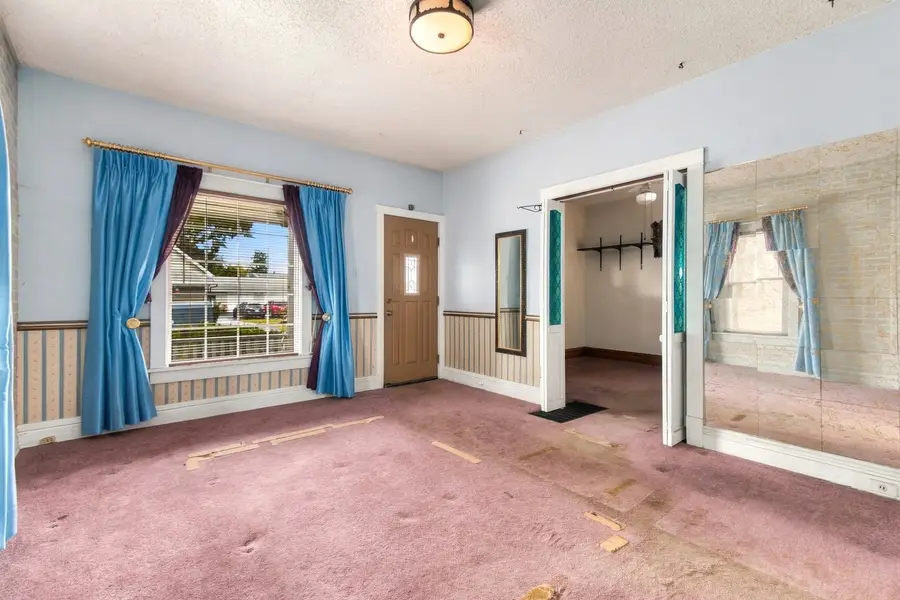 1118 Clement Street, Joliet, IL 60435 - #3