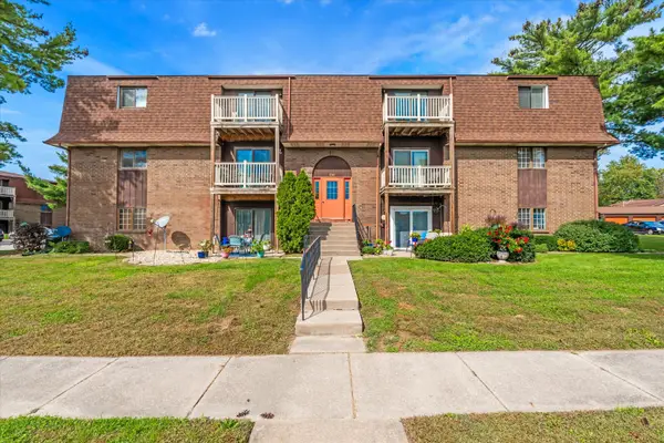 1249 48th Avenue #23, East Moline, IL 61244