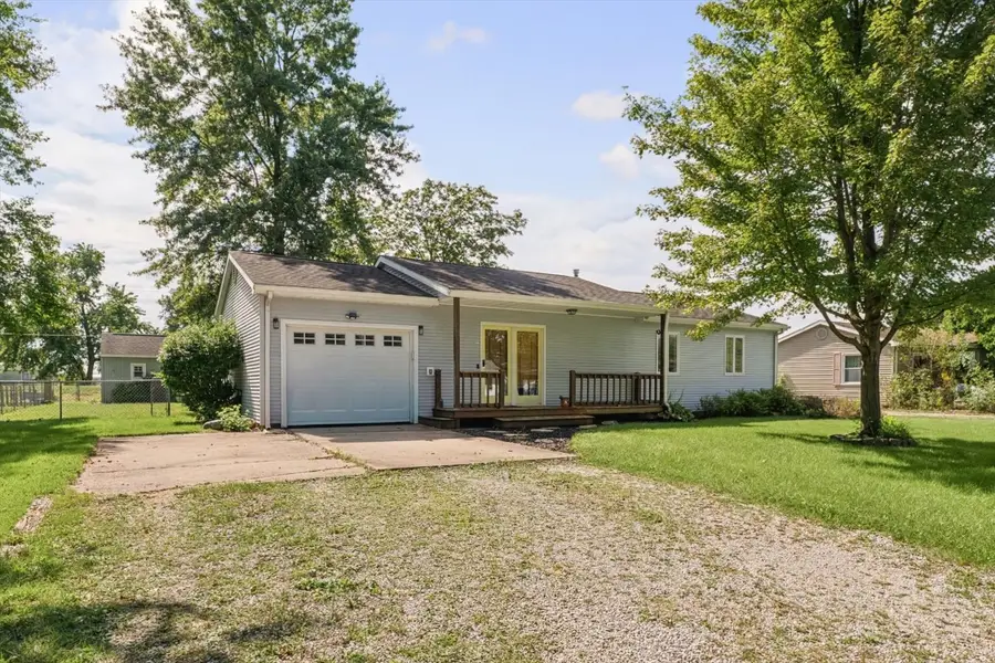 404 W Broadway, Ogden, IL 61859 - #3