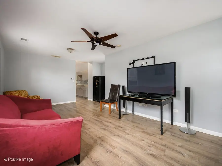 15709 Lexington Avenue, Harvey, IL 60426 - #3