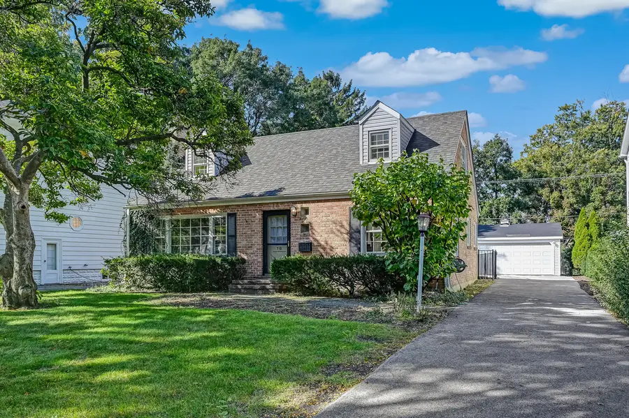 18 Oxford Avenue, Clarendon Hills, IL 60514 - #2