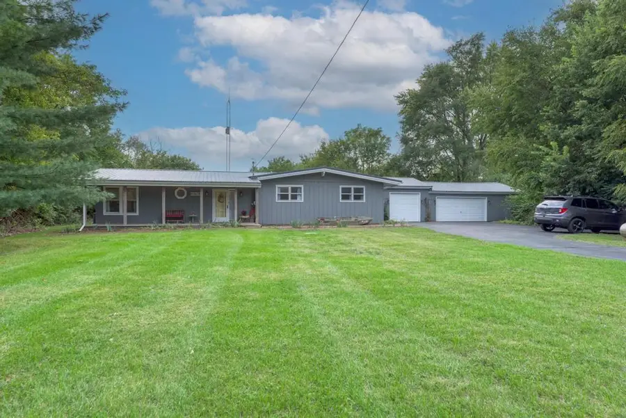 3245 N Lakeside Drive, Coal City, IL 60416 - #2