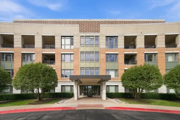 1000 Village Center Drive #410, Burr Ridge, IL 60527