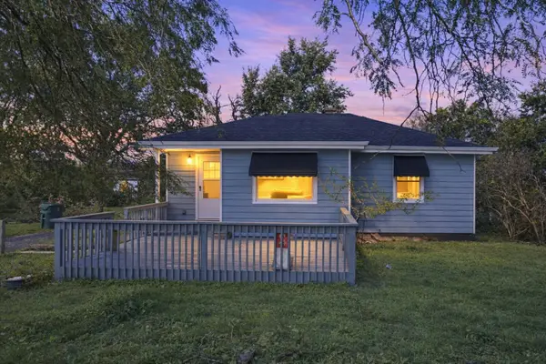 924 Glenwood Dyer Road E, Glenwood, IL 60425