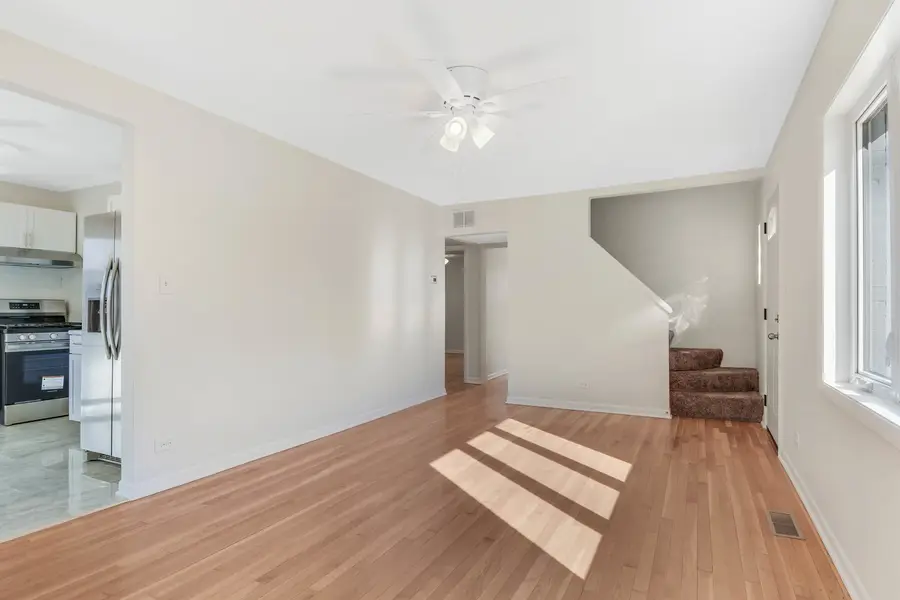 8208 S Oak Park Avenue, Burbank, IL 60459 - #3
